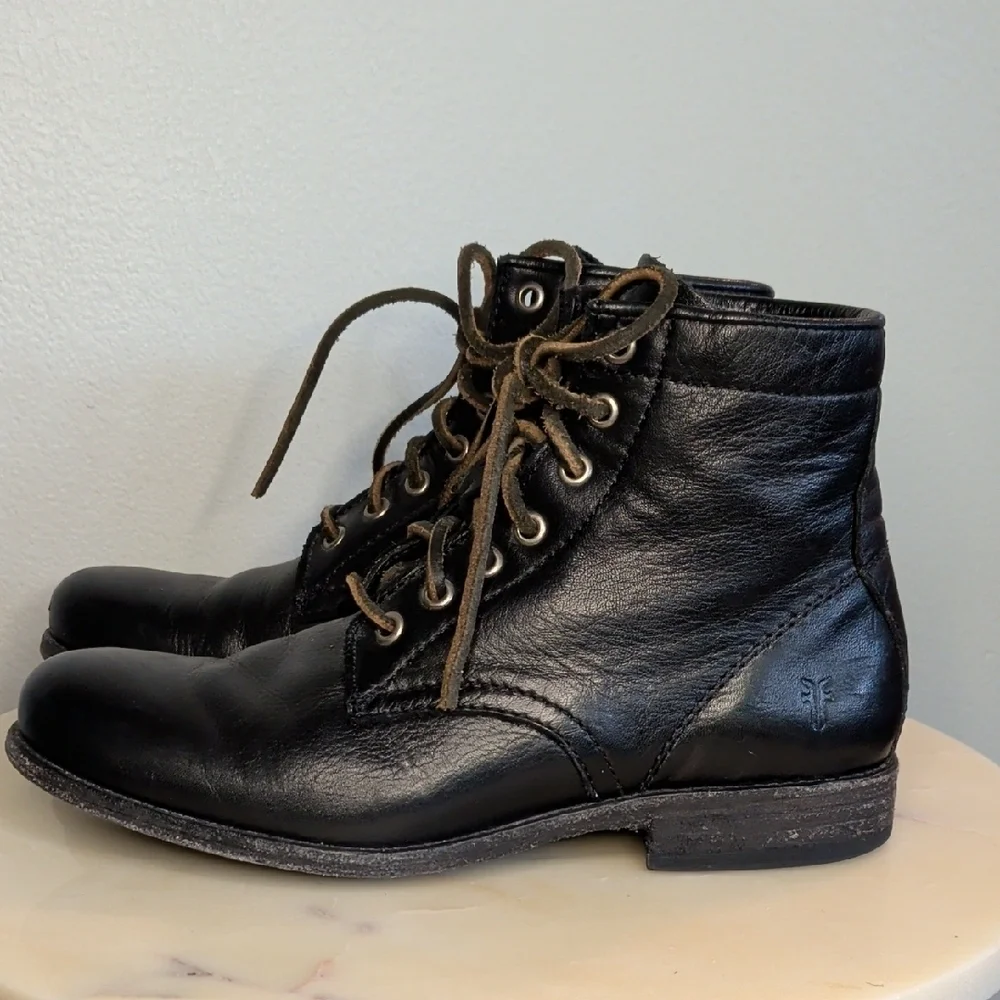 Frye Tyler Leather Boots - men's size 8